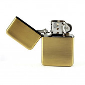 Зажигалка золото`